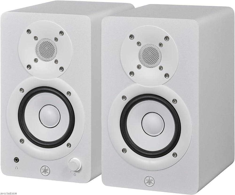 Yamaha HS3W Powered Studio Monitors